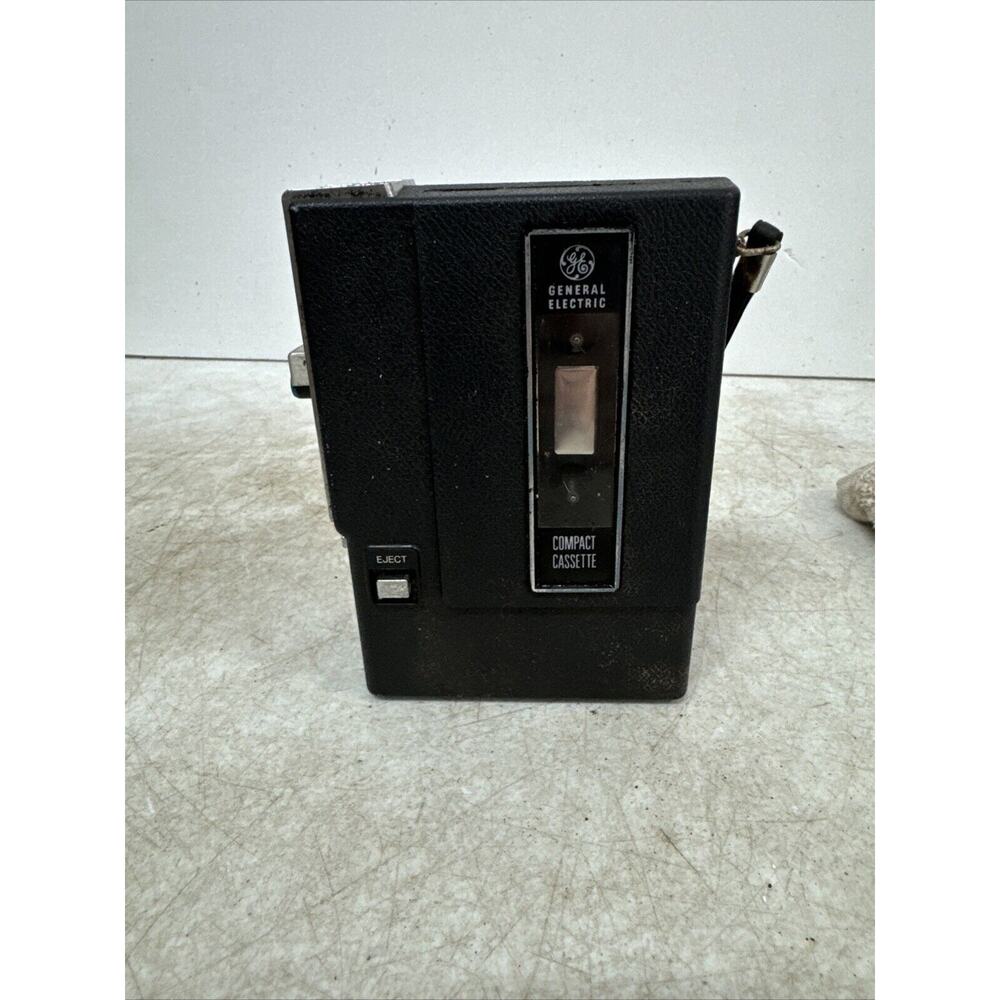 VTG GE M8710 Miniature AC/DC Cassette Recorder Handheld General Electric Unteste